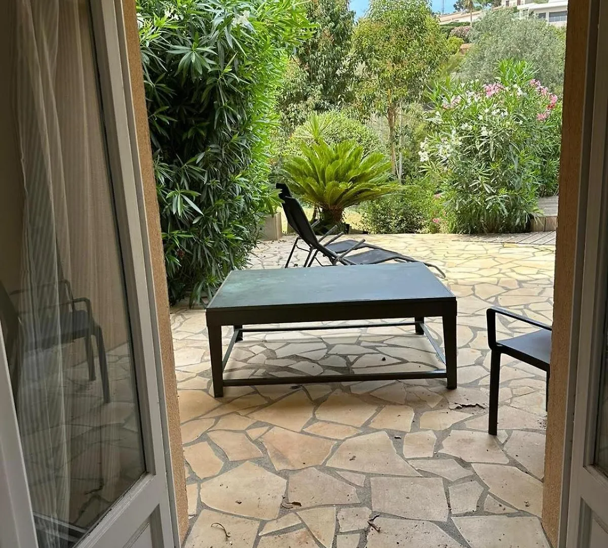 Villa Constance 1 Antibes - Spacieux Duplex Avec Jardin