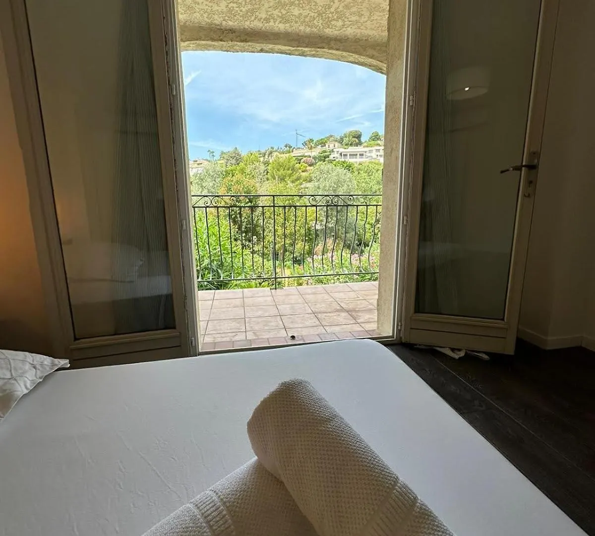 Apartment Villa Constance 1 Antibes - Spacieux Duplex Avec Jardin France